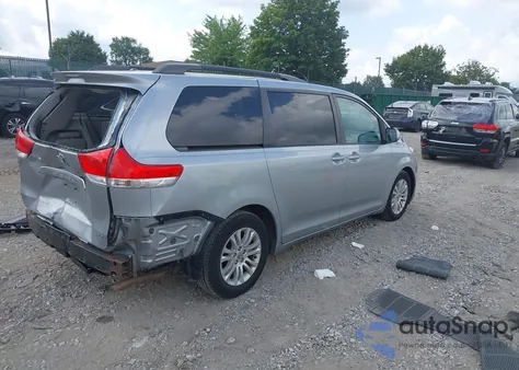 2011 Toyota Sienna Xle V6 из США, поврежденный, VIN 5TDYK3DCXBS133044